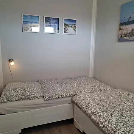 Haus Am Deich 12 Даме
